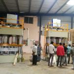 Recycling Furniture Scrap Pressed Wood Pallet Machine