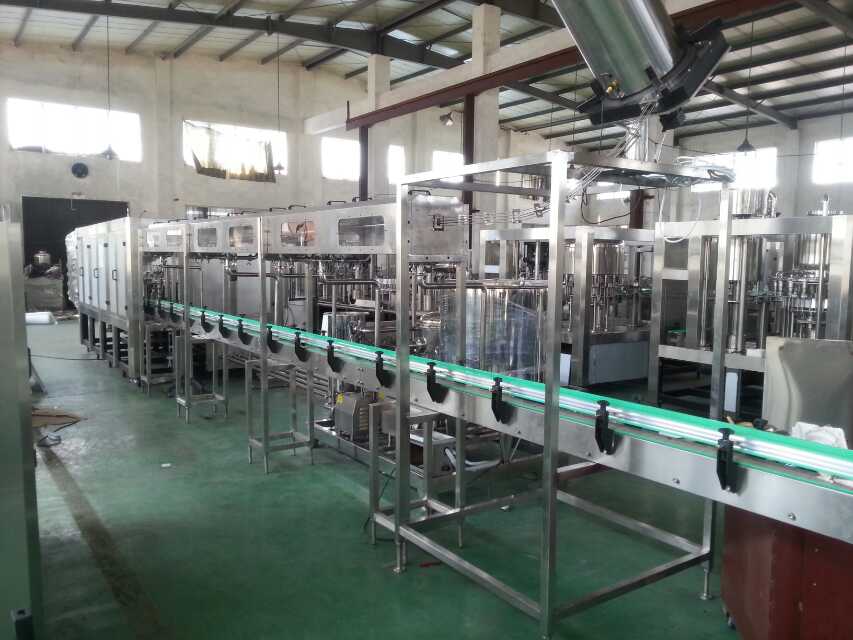 Full Automatic 1000BPH-45000BPH Mineral Water Production Line for Large Scale Production