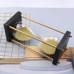 Four Pillar Wooden Hourglass Egg Timer 15 Minute 25 Minute Color Customized