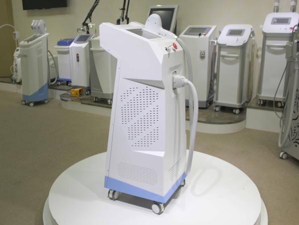20 millions 1-10HZ Diode Laser Hair Removal / Skin Rejuvenation Beauty Machine