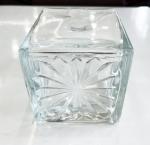 Spray Cap 26oz Crystal Glass Whisky Decanter and Rock Glasses for Bourbon in
