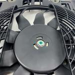 E39 Radiator Fan 300W Electric Fan Radiator Cooling Fan Assembly For Engine
