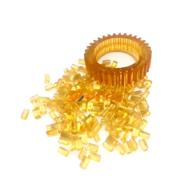 Wear Resistant ULTEM 1000 PEI Gear with Tensile Modulus 3850Mpa and Flexural Strength 165Mpa