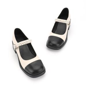 China Ladies Flat Heel Slip On Loafer Shoes With EVA Insole And Round Toe wholesale