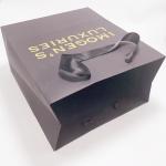 Custom Printed Kraft Paper Bags Silk Handle Recyclable For Gift Packaging