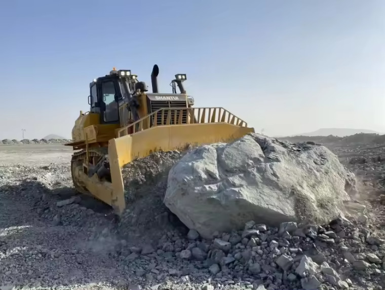 Second-hand Bulldozer Bulldozer SHANTUI Bulldozer SD32 Crawler Bulldozer With Factory Price