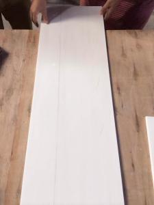 China Pure White Dolomite Marble Natural Stone Tile With Soft Light Grey Vein wholesale