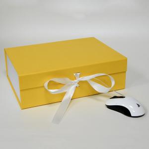 China Wholesale Christmas Folding Gift Box Custom Jewelry Gift Boxes With Magnetic Lid on sale