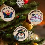 Exquisite Style Customized Wooden Family Atmosphere Decorations Festival