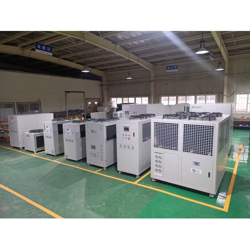 Easy Maintenance Modular Air-Cooled Screw Chiller - Industrial Large Cooling Capacity