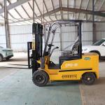 Solid Tire 2 Tons 4 Wheel Electric Forklift With Emergency Stop Button, 3-6M