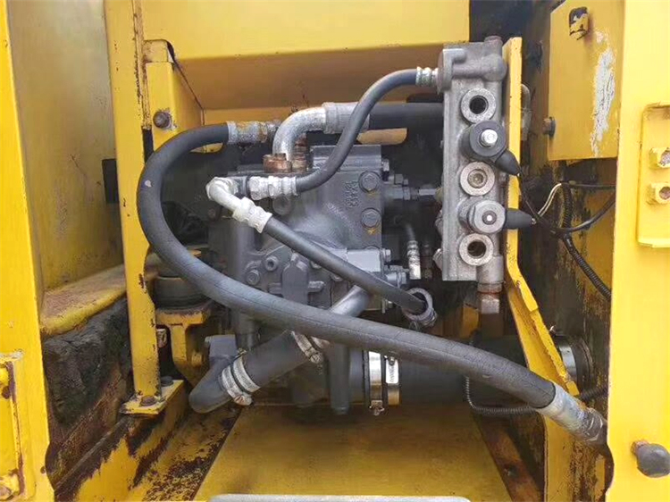 Original Hydraulic Pump 12 Ton Used PC120-6 Excavators with and Moving Speed 4.2 km/h