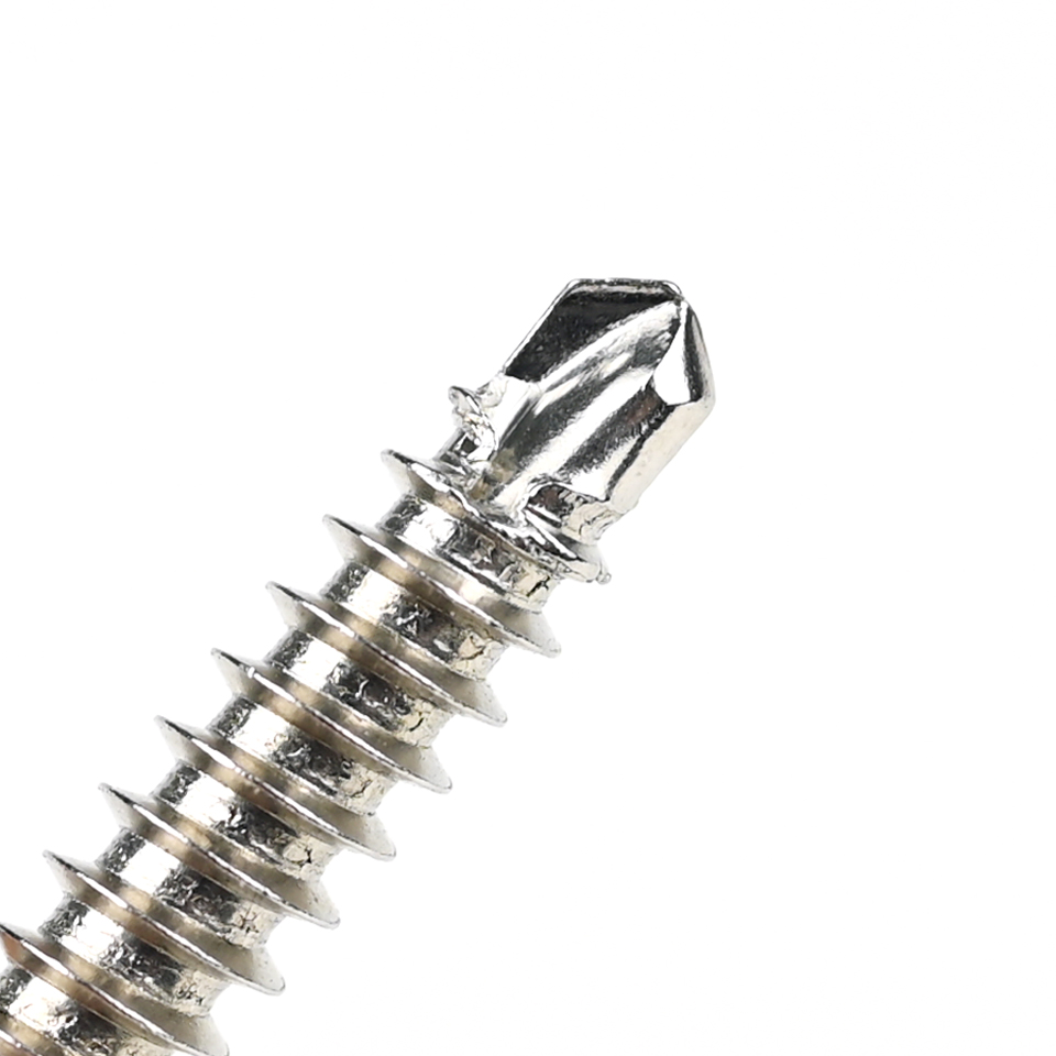 Steel Structure Self Drilling Tapping Screw M6x25mm Torx Fillister with Installation