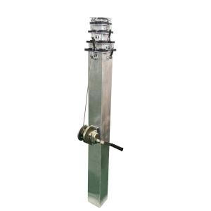 China Hot Dip Galvanized High Mast Lighting Pole For Stadium Lighting wholesale