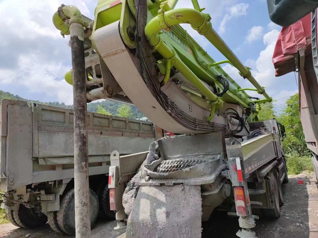 2019 Zoomlion 49m Truck Pump on Benz