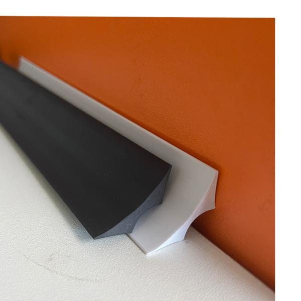 Floor Accessories PVC Cove Former Wedge Fillet in White Color 15x15mm 20x20mm