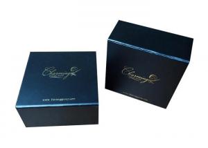 China Folding Snapback Custom Printed Gift Boxes Glossy Matte Lamination Surface Finish wholesale
