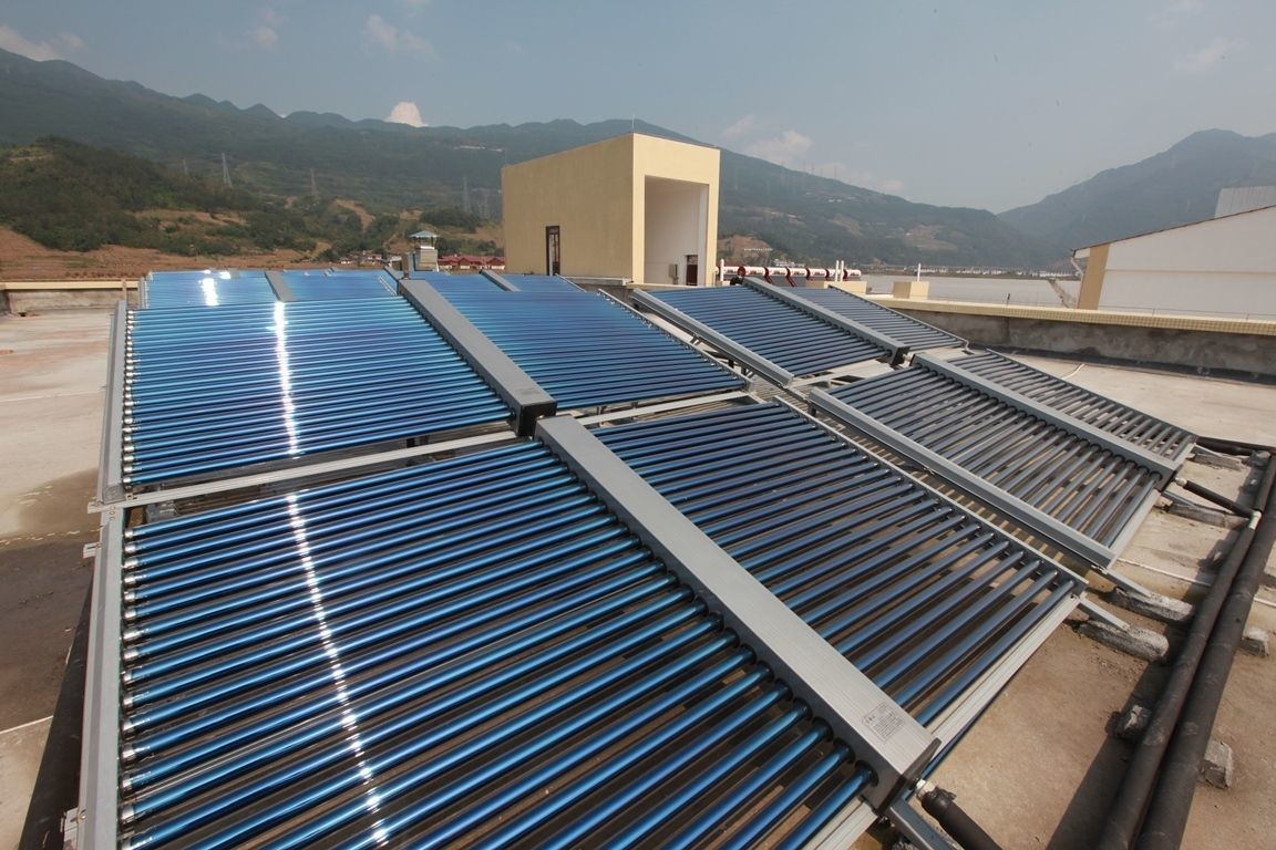 Durable Vacuum Tube Solar Collector Stainless Steel Mounting Floor Stand