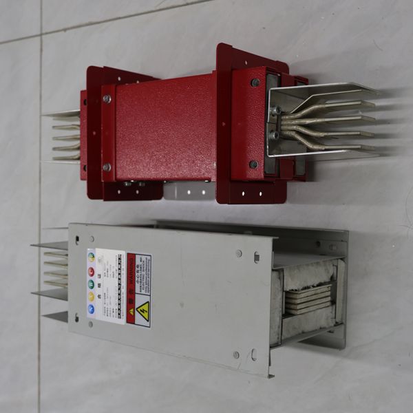 Fireproof Low Voltage Enclosed Busbar Electrical Intensive Copper Horizontal Hanging