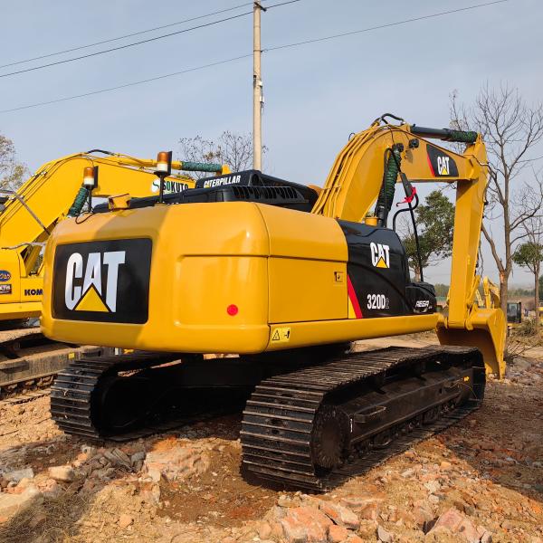 Japanese Used CAT 320 Excavator Caterpillar 20 Ton Earth-moving Machinery Cheap