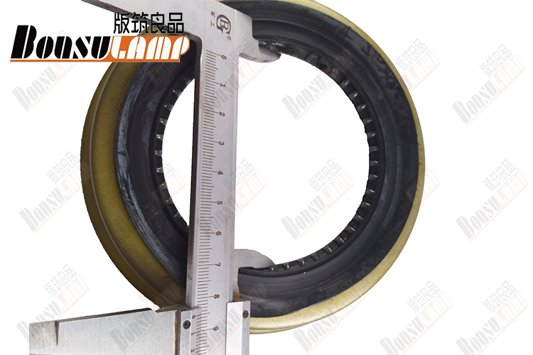 Final Pinion Oil Seal Of Isuzu Truck Parts CXZ EXR OEM 1-09625322-0 1096253220