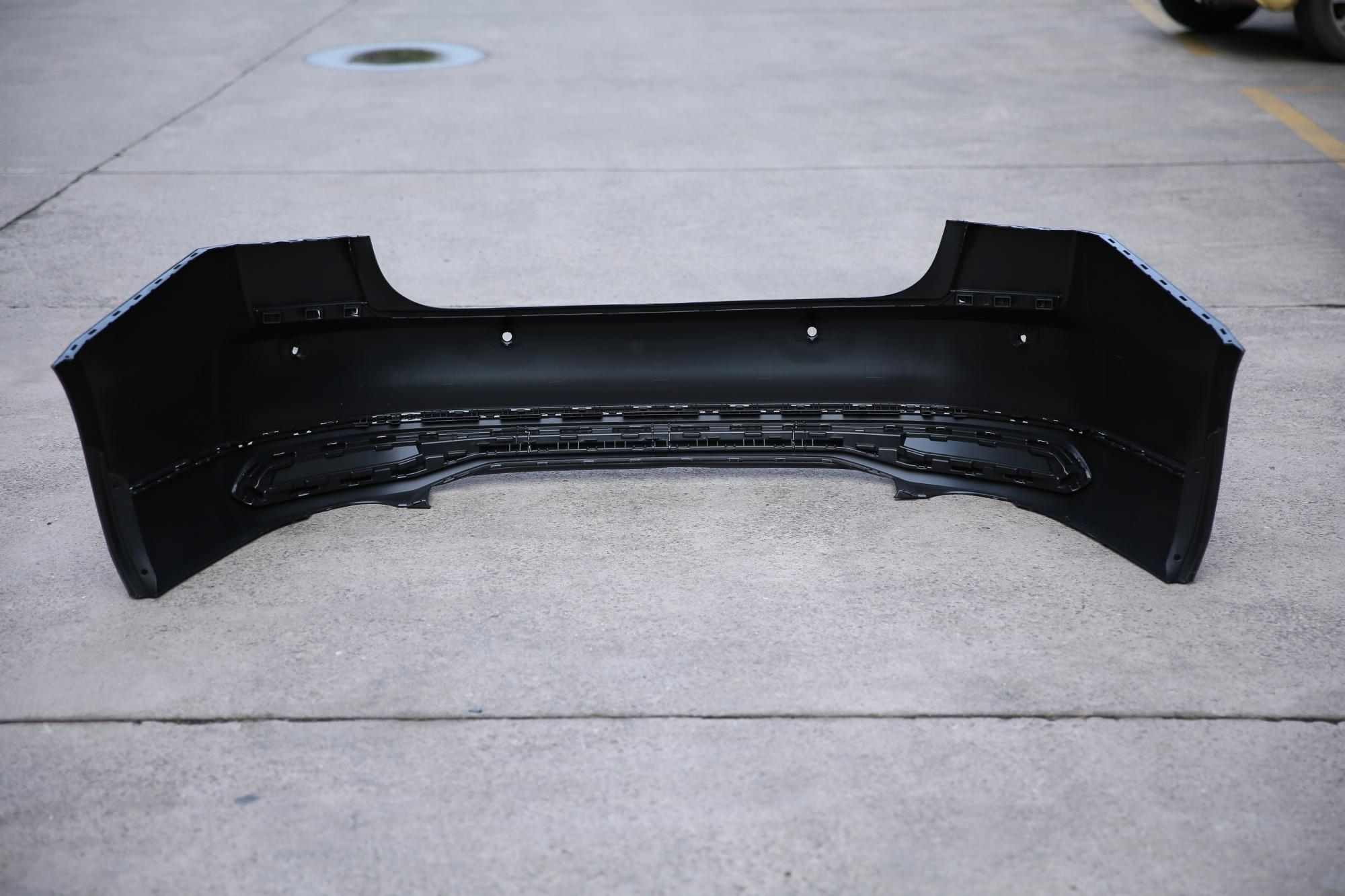 VW Passat 2019 2020 Auto Parts Rear Bumper Skin OEM 3GB 807 417