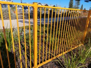 China Home Garden Decorative Picket Metal Fence Black Palisade Wrought Iron Panels 0.5m wholesale
