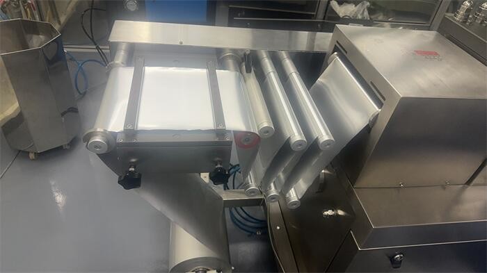 Ampoule Blister Packing Machine Flat Plate Type For Pills Tablet With With Safety Interlock