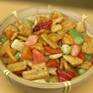 China Delicious And Savory Rice Crackers Crispy Rice Treats Colorful 5kg on sale