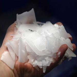 China 1300 kg Air Cooling Fresh Water Flake Ice Making Machine 3P/50Hz R22/R404R wholesale