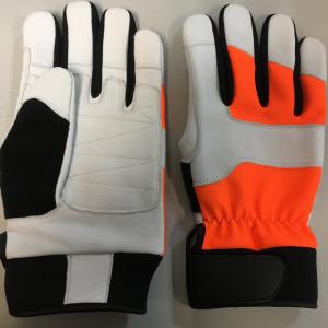 China EN388 4142X EN420 24m/S Chainsaw Safety Gloves With Cut Protection Class 2 wholesale
