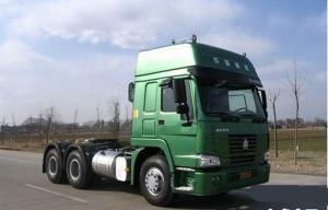 China Tractor Truck SINOTRUK HOWO LHD 6X4 Euro2 371HP ZZ4257S3241W wholesale