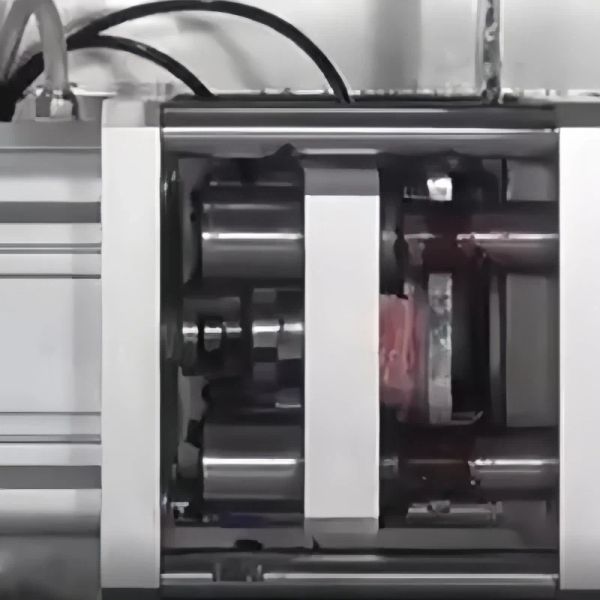 Customize Shaped Bag Packaging Machine Sauce Liquid Packing Machine 1.4kw