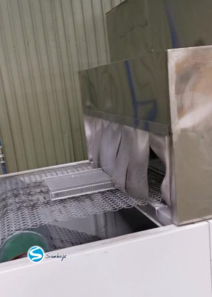PLC Aluminum Brazing Furnace With 316L Stainless Steel Braided Mesh Belt 35-45m3