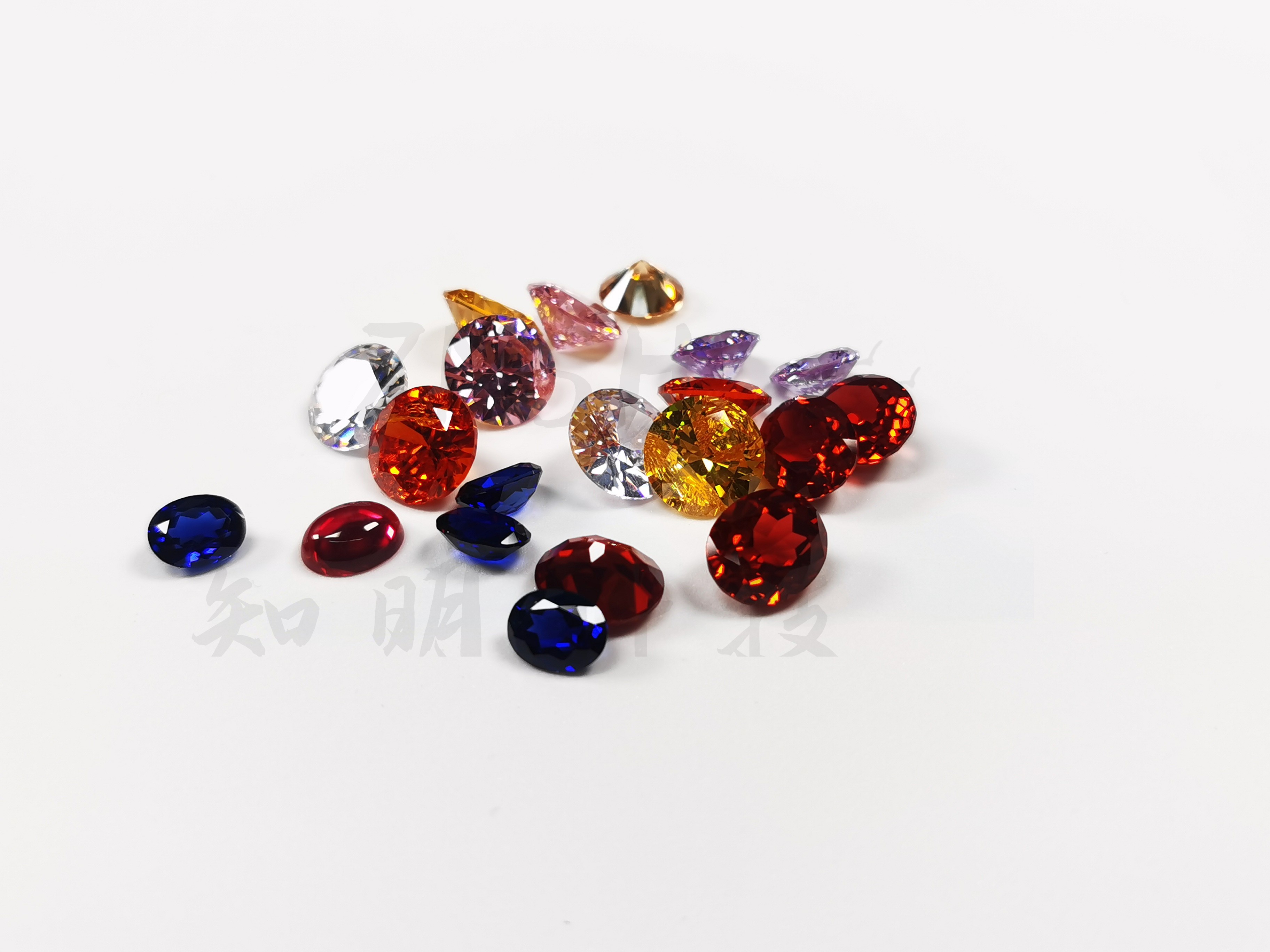Round Brilliant Cut Ocean Blue Synthetic Gem Crystal Loose