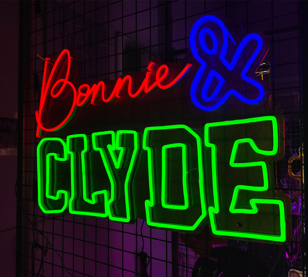 Bonnie&clyde Lover weeding party bedroom house neon sign