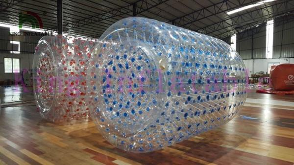 PVC / TPU Exciting Summer Water Toy Inflatable Water Roller For Adult And