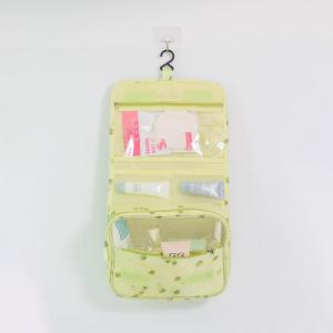 China Customized Logo Travelling Storage Bag Fashion Women Sequin Makeup Bag wholesale