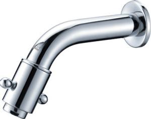 China Single Hole Wall Mounted Kitchen Taps 0.05 - 0.9MPA , Brass Button Rotating Switch Taps wholesale