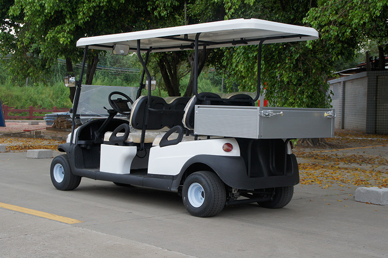 4 Seater Electric Golf Cart With Rear Small Cargo CE Approved