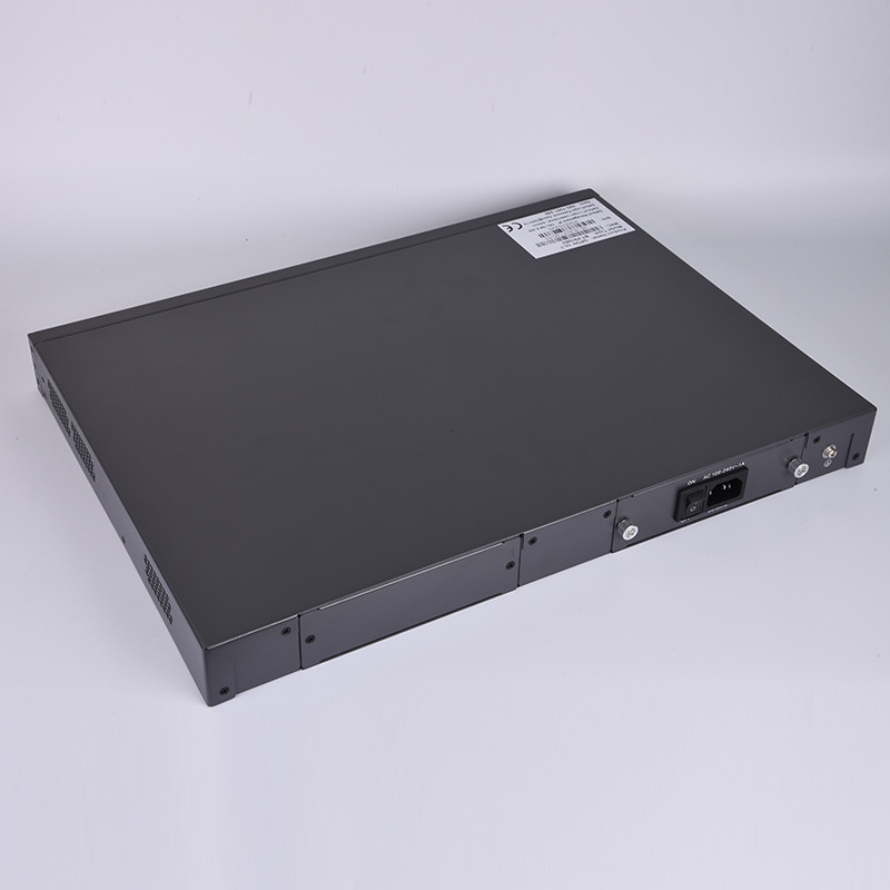 1:128 Class B+/C+ Connector GPON 8 Port OLT