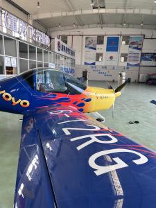 China Made In China Fixed Wing B-12RG Airplane Model Civil Dedicated Large Space Aircraft wholesale