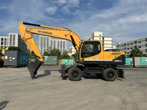 China 2020 Used Hyundai R210W-9 Wheel Loader 124 KW wholesale