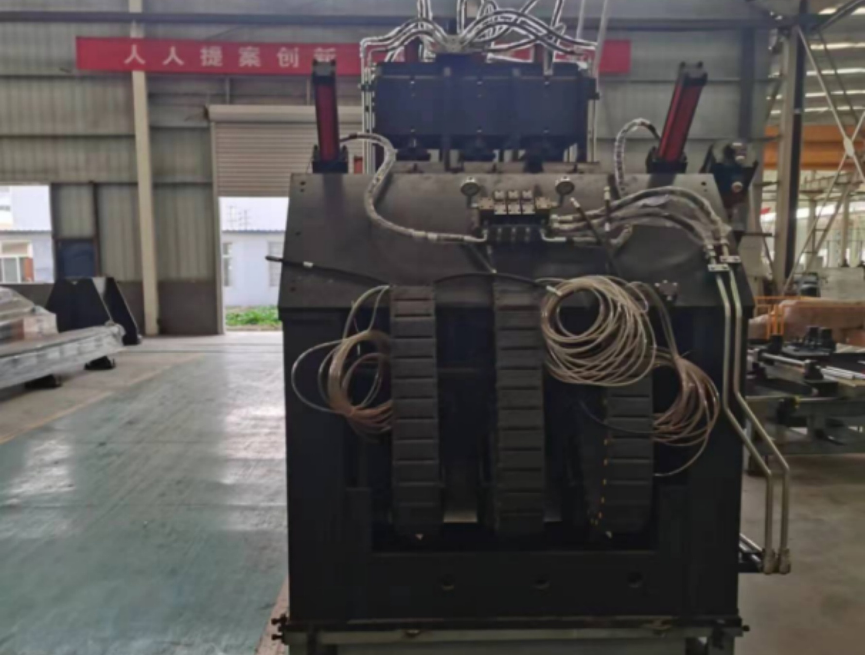 Intelligent CNC Angle Drilling and Marking Machine with 6 Drilling Heads