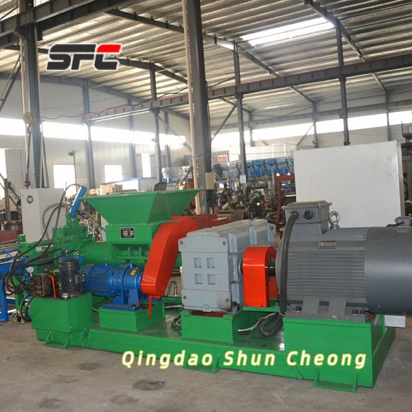EPDM Silicone Rubber Seal Extruding Machine with New Type
