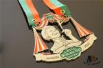 Shiny Brass Die Cast Mold Math Medals Awards With 2 Eyes Medaille Bespoke Type