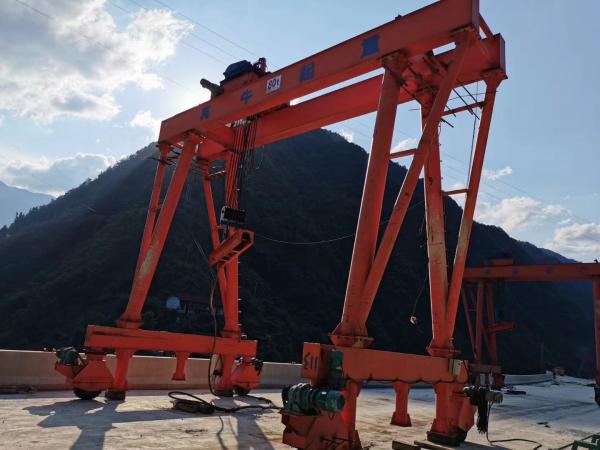 120 ton tyre crane、Wheeled walking gantry crane、Wheeled mobile gantry of gantry