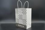 Custom Luxury Retail Packaging Gift Carry Bags With Client's Logo Boutique
