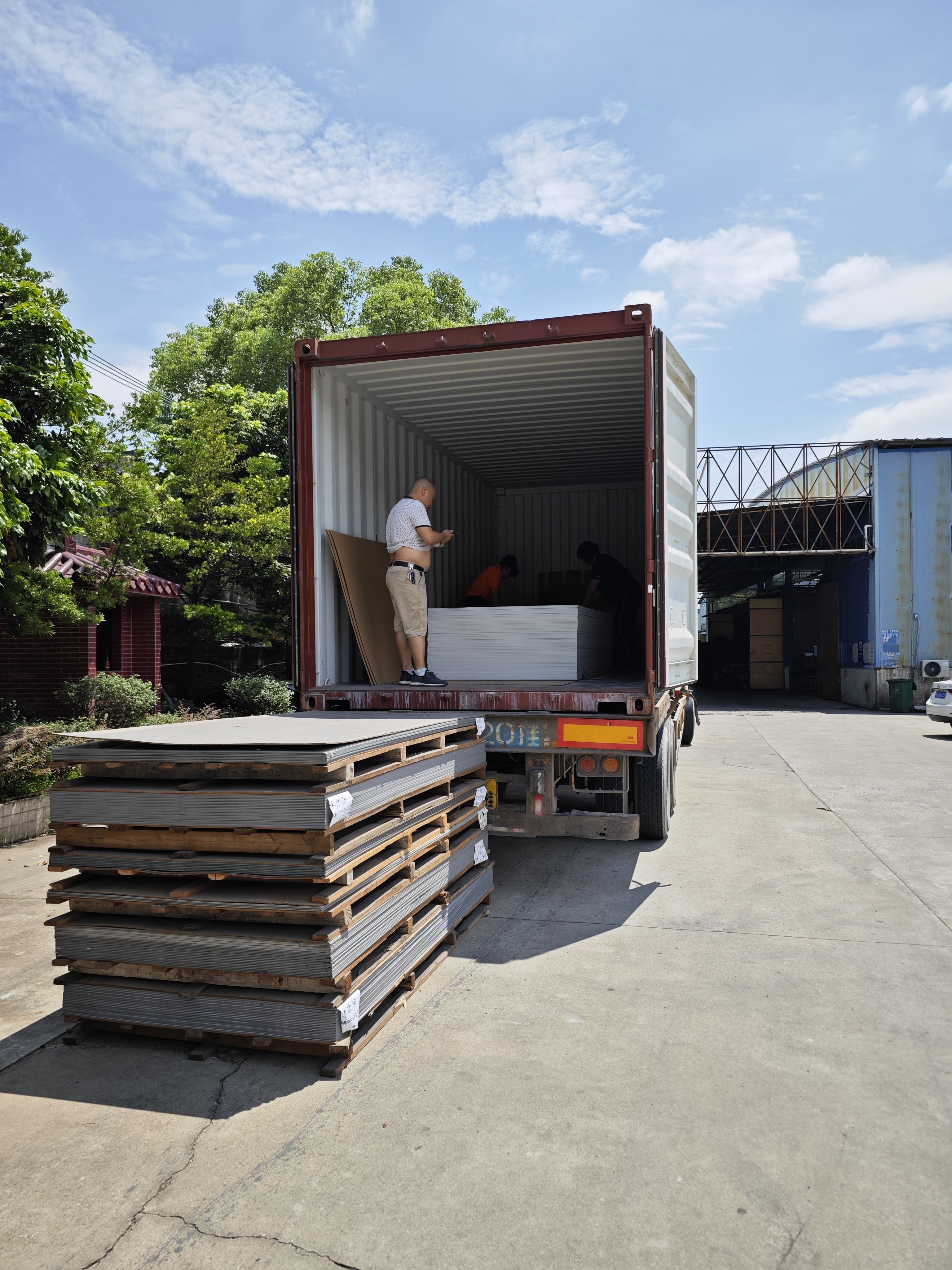 6.0mm Thickness Wood ACP Sheet With 0.5mm Aluminum Layer PVC Film Surface Coating