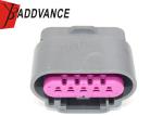 Gray Color 5 Pin Female Plug Socket Connector For GT 150 Series